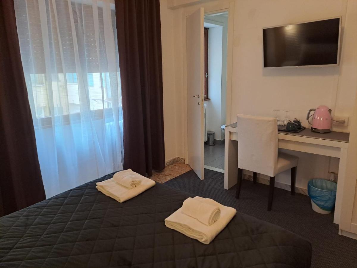 Hotel In Roma Life Exterior foto
